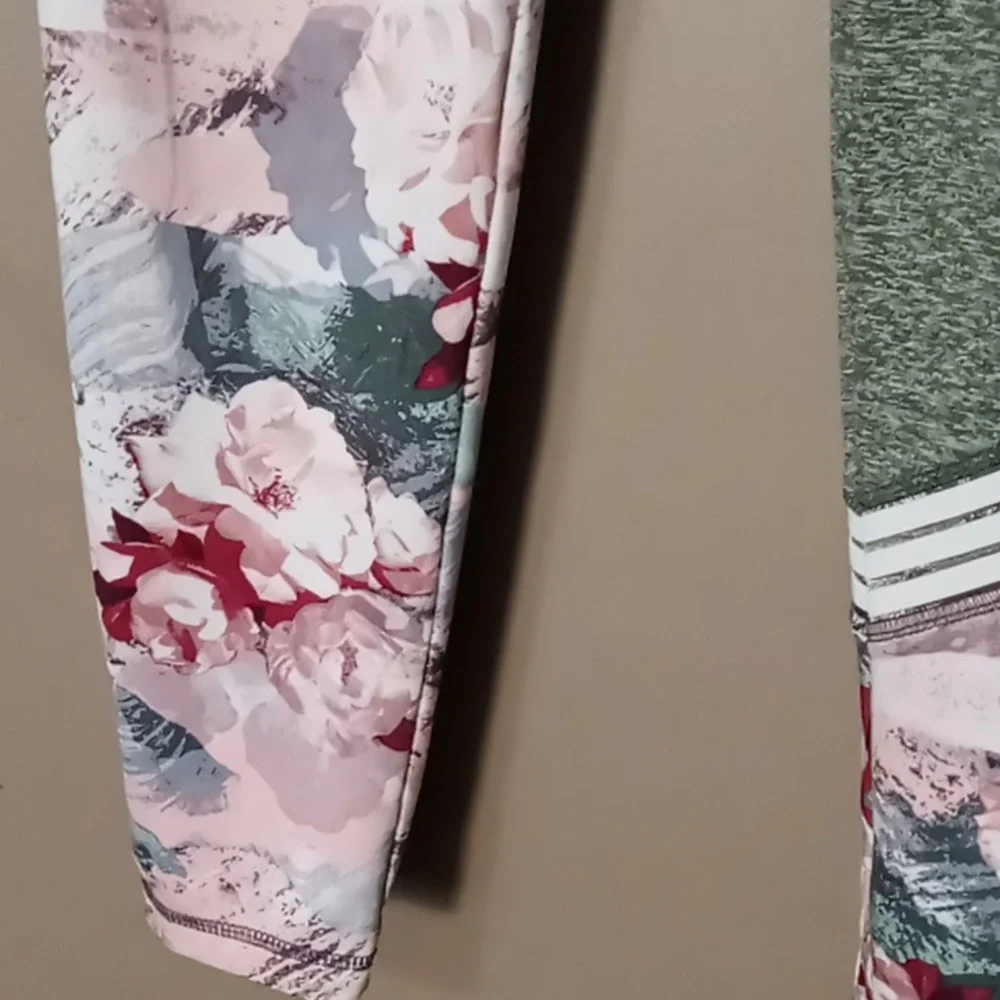 Justice Gray Leggings w Flower Legs Size 18Plus - Picture 5 of 7